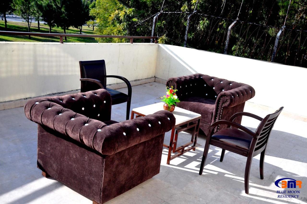 Blue Moon Residency Hotel Islamabad Bagian luar foto