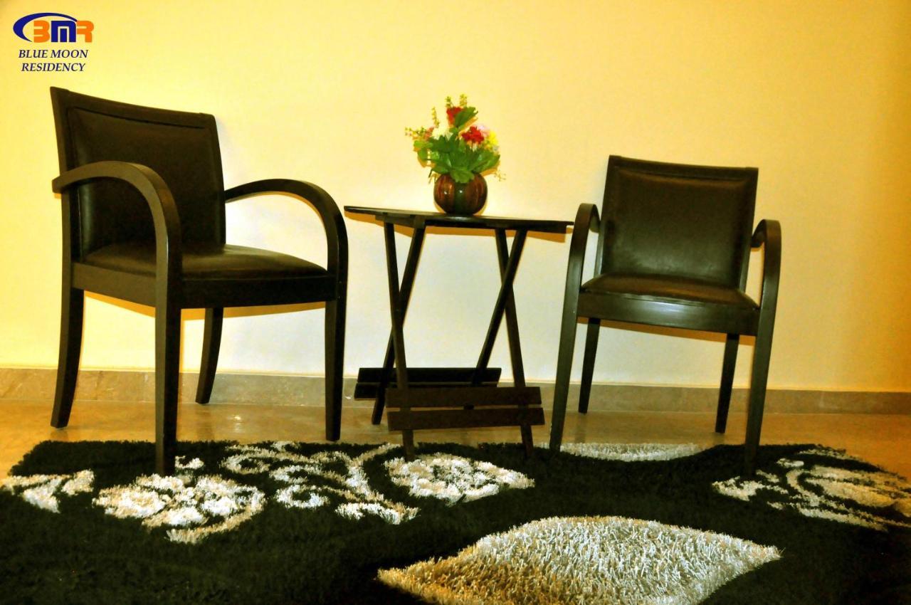 Blue Moon Residency Hotel Islamabad Bagian luar foto