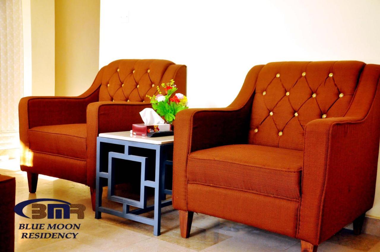 Blue Moon Residency Hotel Islamabad Bagian luar foto