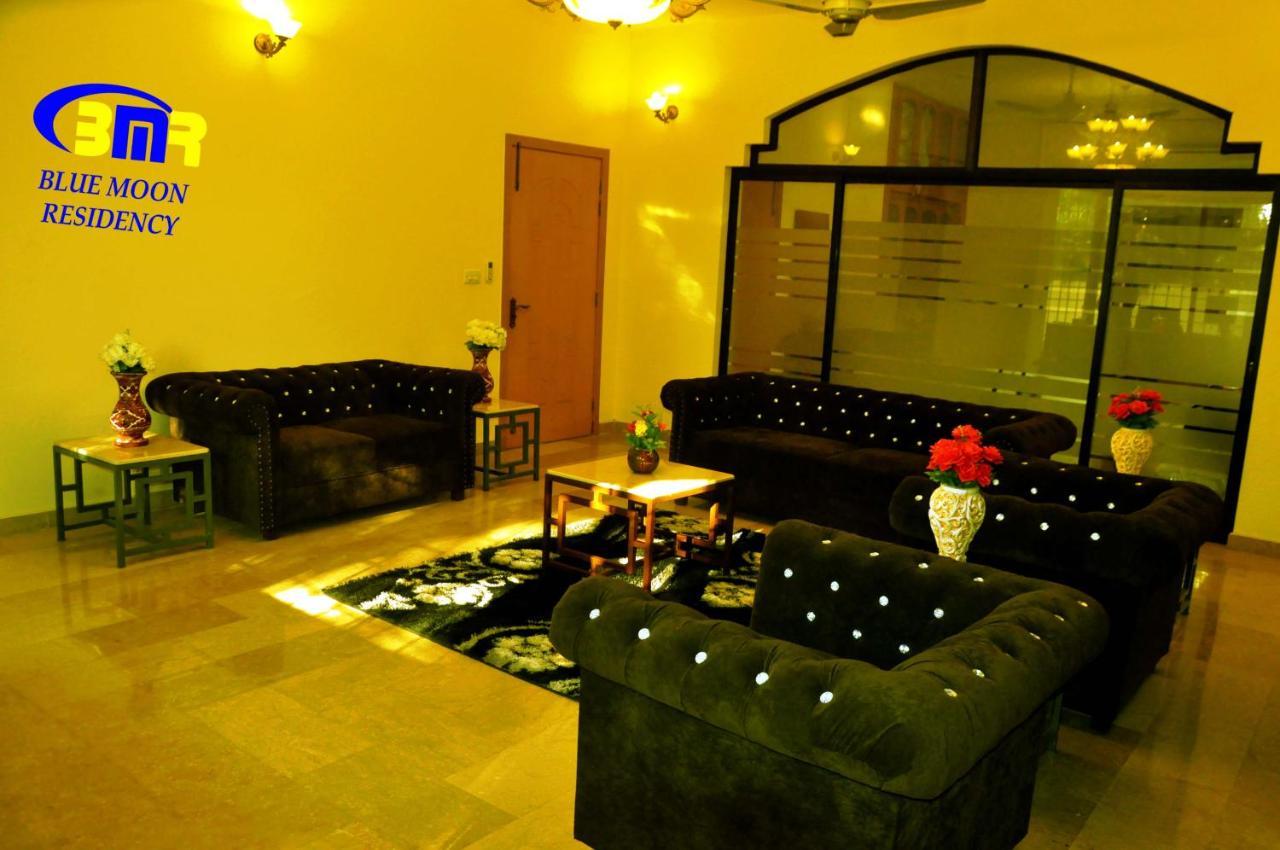 Blue Moon Residency Hotel Islamabad Bagian luar foto
